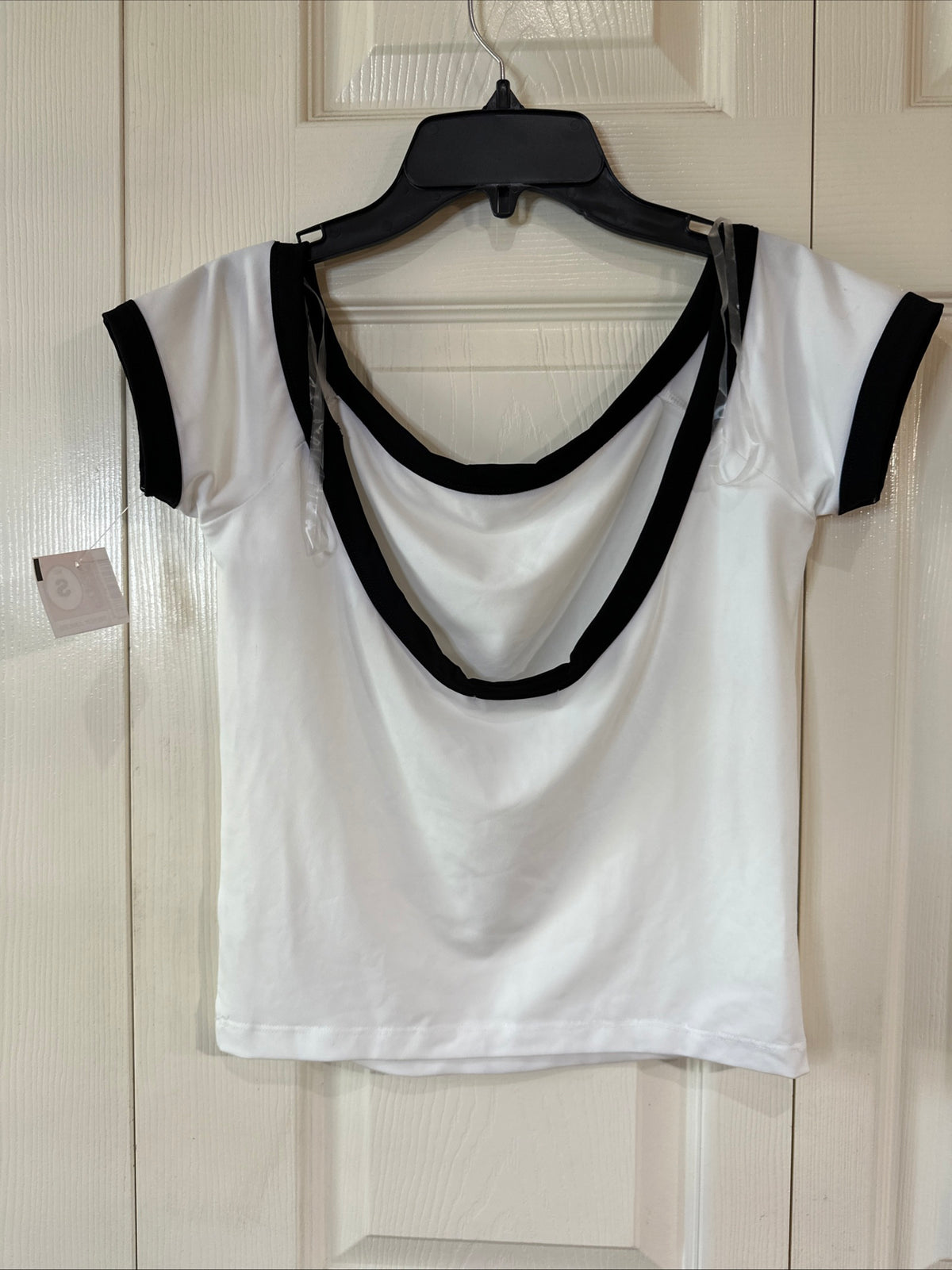 NWT Ten Sixty Sherman Woman's Small White Black Top Comfortable