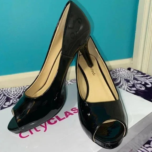 New Black Shiny Cityclassified Short Peep Toe Pumps Size 7.5. Women's Fashion.