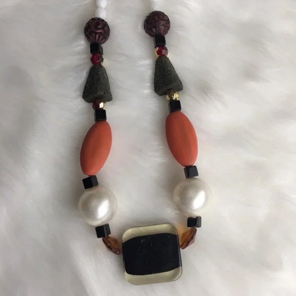 New Beverly Hills Colorful Orange White Beaded Necklace. Women's Fashion