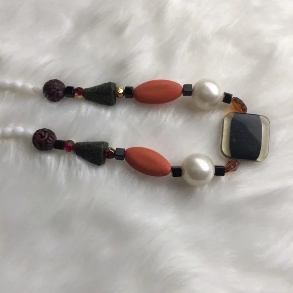 New Beverly Hills Colorful Orange White Beaded Necklace. Women's Fashion