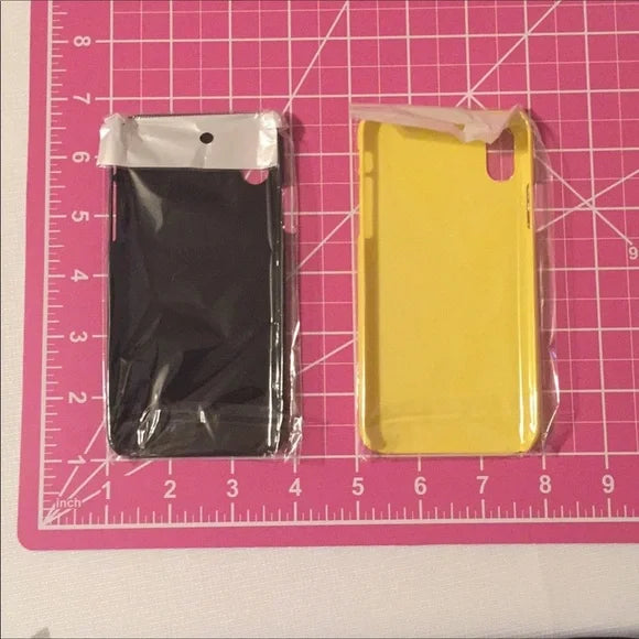 NWT Brand New Beautiful Pineapple 🍍 Black Yellow iPhone X Case Design.