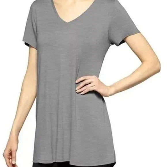 New Hue Women's Short Sleeve V-Neck Gray T-shirt. Size XL.. Women's Fashion.
