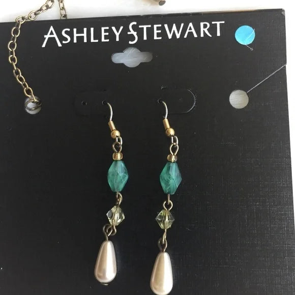 New Ashley Stewart Necklace Earrings Set. Women's Fashion Jewelry