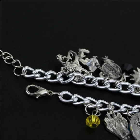 NWT GAME OF THRONES Winter is Coming Bracelet. Women's Fashion Accessories