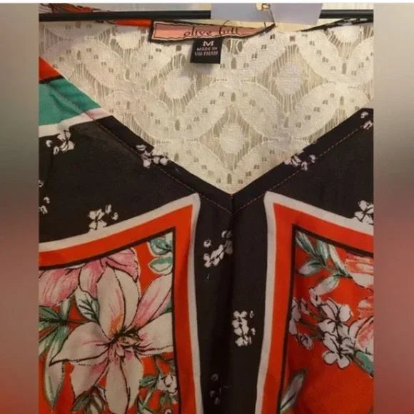Olive Hill Women’s Red Printed Blouse Top. Size Medium.