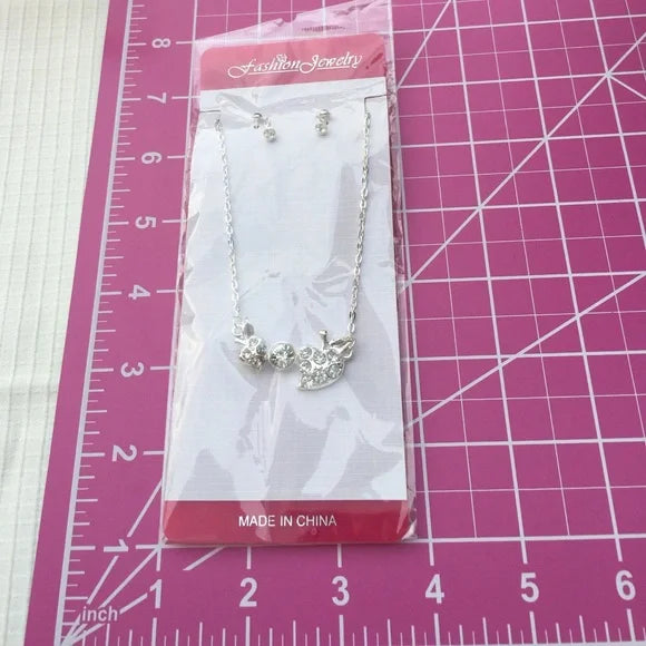 New Crystals Silver Plated Necklace with Strawberry Design, Women's Fashion