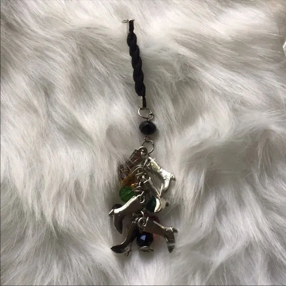 π HOST PICK π NEW Small Silverβ Boots π’ Charms
