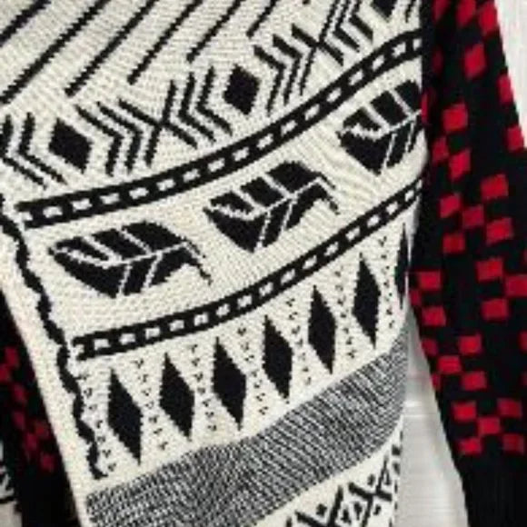 NWOT Francescas Red White Printed Long Sleeve Cardigan Sweater Medium Women's