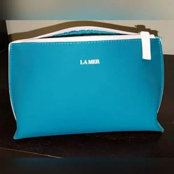 NWOT La Mer Cosmetic Makeup Bag. Women's Accessories