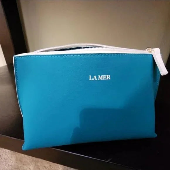 NWOT La Mer Cosmetic Makeup Bag. Women's Accessories
