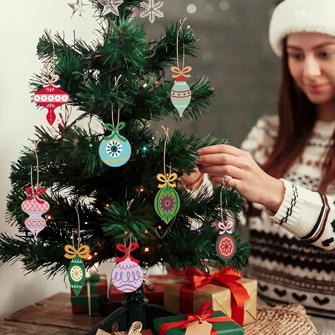 Amyhill 24 Pcs Vintage Wooden Christmas Tree Ornaments with Rope