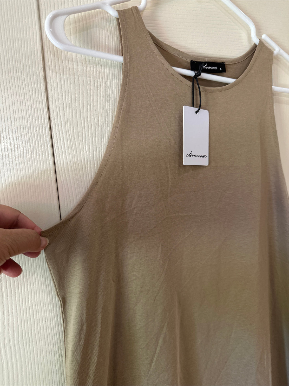 Olivacious Tan Beige Cream Women's Top Sleeveless Size Large NWT Office Casual