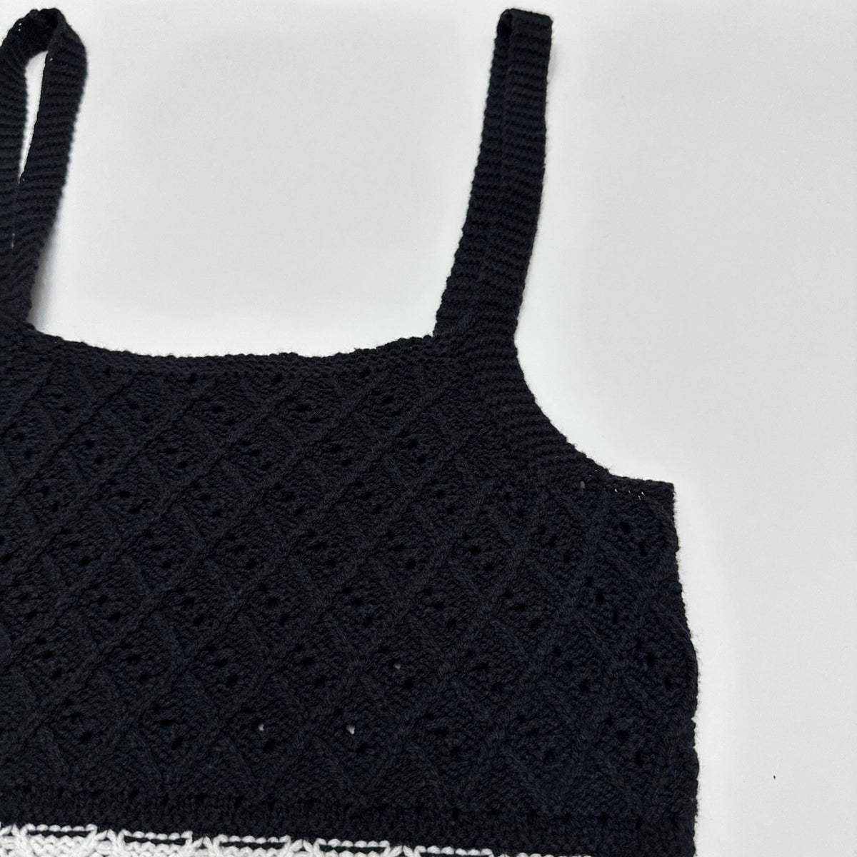 NWT Women's Crochet Tank Top Size Small NWT White Black Summer Cool Sexy ladies