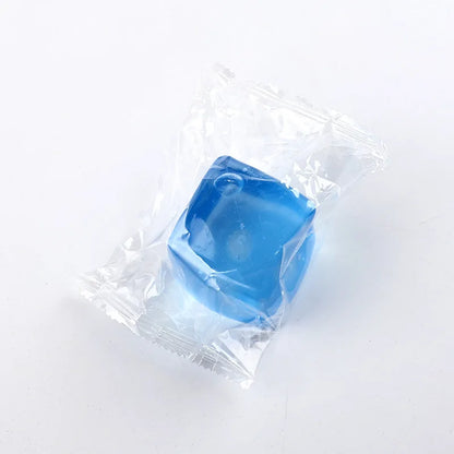 Ice Cube Squishy Fidget Toy, Soft Resilient Stress Relief Squeeze Cube Toy, Automatic Rebound Sensory Anxiety Relief Toy, Non-Toxic Portable Desk Fidget Nee Doh Cube for Kids Adults Classroom Office Relax Gift Random Multicol