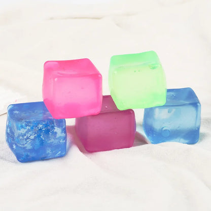 Ice Cube Squishy Fidget Toy, Soft Resilient Stress Relief Squeeze Cube Toy, Automatic Rebound Sensory Anxiety Relief Toy, Non-Toxic Portable Desk Fidget Nee Doh Cube for Kids Adults Classroom Office Relax Gift Random Multicol