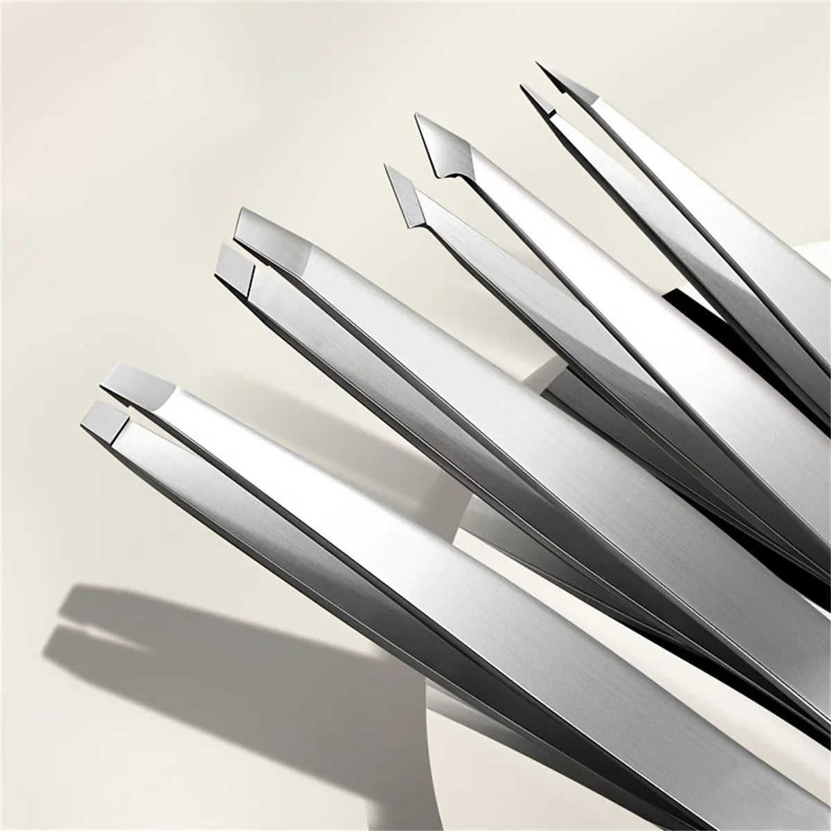 Eyebrow Tweezers Set 1/4 Pcs Stainless Steel Eyebrow Forceps Professional Beauty Tool Set For Facial Hair Inward Growing
