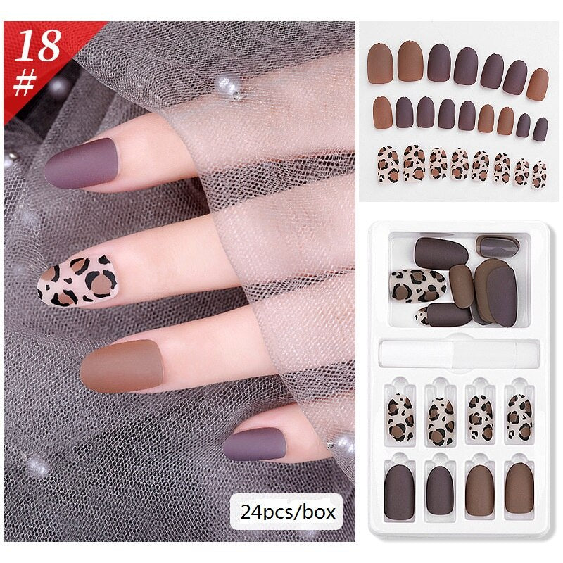 New Hot Reusable Stick-On-Nails 24PCS Reusable Full Cover False Nail Artificial Tips Press On Nails Art Stick on Nails Tips