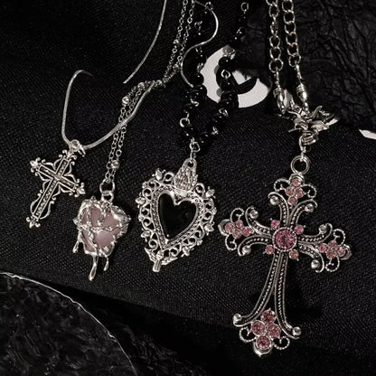 Y2K Sweet Cool Girl Personalized Creative Cross Love Pendant Necklace, Suitable for Daily Wearing