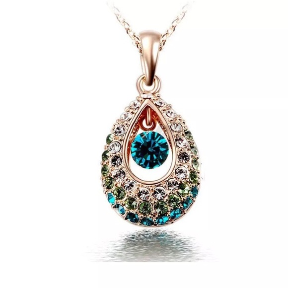 New Pretty‎ Blue Green Teardrop Crystal Necklace. Women's Fashion Jewelry