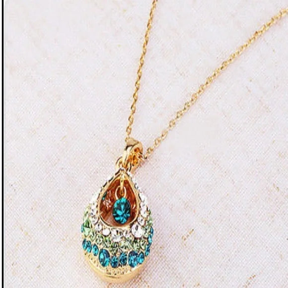 New Pretty‎ Blue Green Teardrop Crystal Necklace. Women's Fashion Jewelry