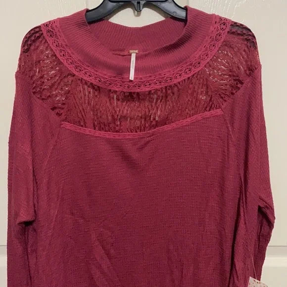 NWT Casual Free People Pink‎ Thermal Long Sleeve Top Blouse. Size Small. Women's Fashion