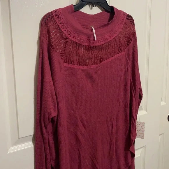 NWT Casual Free People Pink‎ Thermal Long Sleeve Top Blouse. Size Small. Women's Fashion