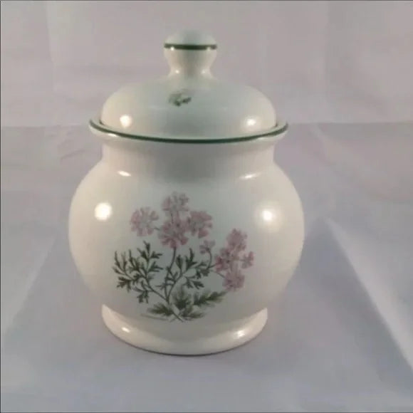 Ceramic‎ Prinknash Abby Pottery White Jar Vase Pottery Flora Design