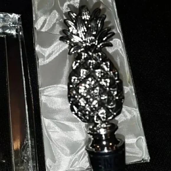 🍾‎ SILVER METAL WINE STOPPER 🍾