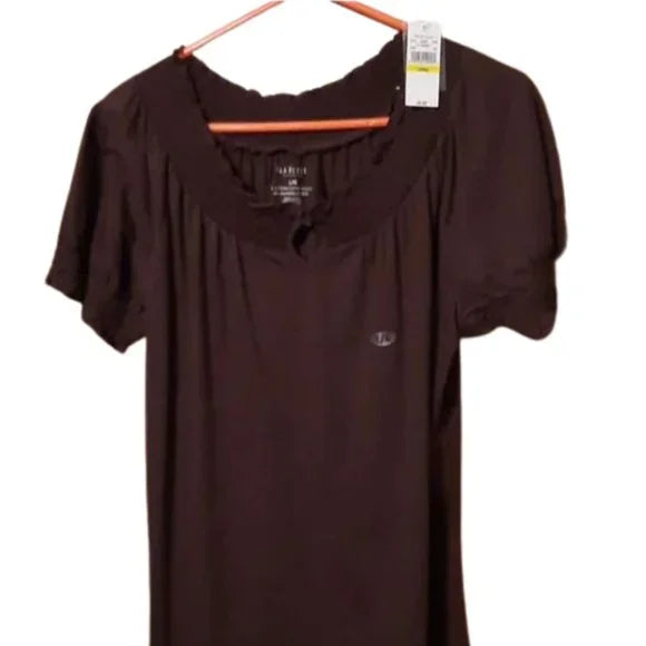 NWT Van Heusen Brown Short Sleeve Top Blouse Size Large. Women's Fashion