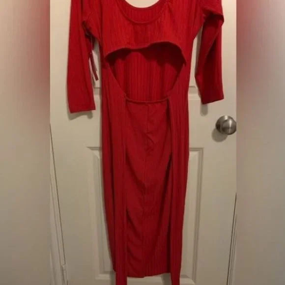 NWT Women’s Shoe Dazzle‎ Ribbed Red Long Sleeve Dress. Size XL.