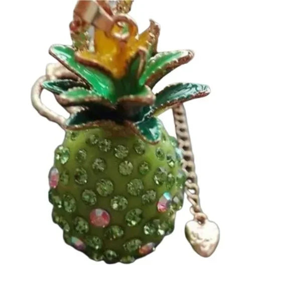 NWT‎ Pineapple 🍍 Crystal Rhinestone Necklace Charm Pendant Fashion Jewelry