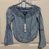 NWT‎ new Casual Chic Walter Baker Blue Blouse Top. Size XS.