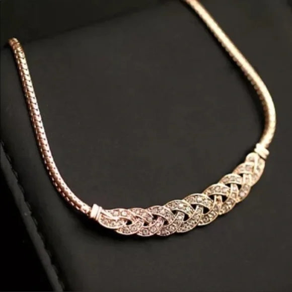 New Gold & Silver Statement‎ Necklace Jewelry. Fashion Accessories