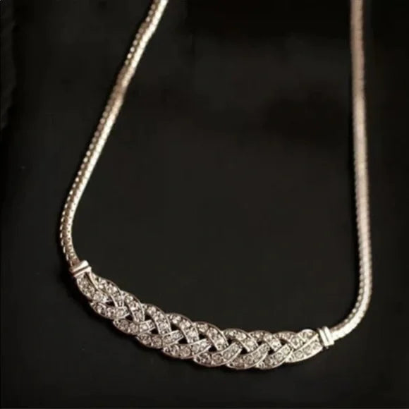 New Gold & Silver Statement‎ Necklace Jewelry. Fashion Accessories