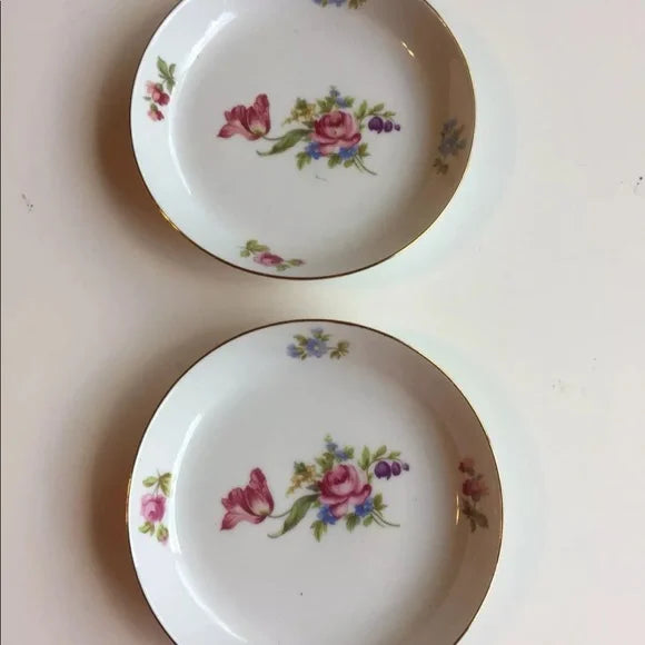 Bundle of 2 Bareuther Waldsassen Saucer with‎ Gold Trim & Floral Design