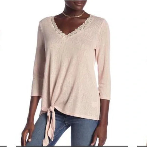 New Bobeau Lace Trim Tan Long‎ Sleeve Top. Size PXL. Women's Fashion