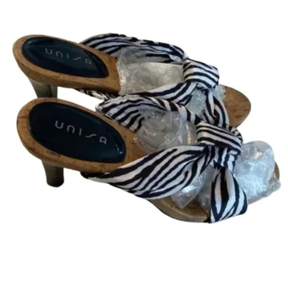 Unisa Size‎ 8 is very cute 🦓 zebra striped heels. Women's Fashion