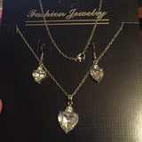 NWT White Heart ❤️ Shape Gemstone 💎 Necklace Set.‎ Women's Fashion Jewelry