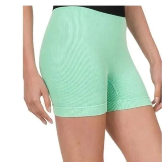 NWT Zenana Mint Colored Ribbed Shorts. Fits Sizes Large to XL.