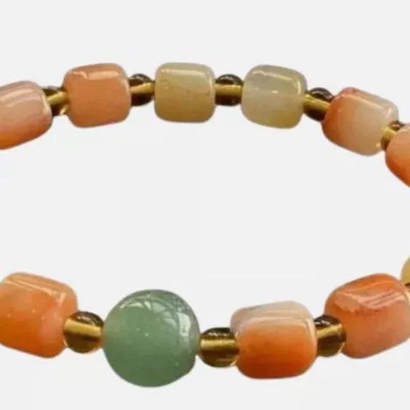 NWT 8mm Certified Natural Jade Round Beads Bracelet. Fashion Charm Bracelet.