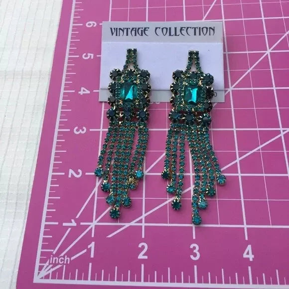 New Pretty Dangling Shiny Blue Green Earrings. Women's Fashion Accessories.