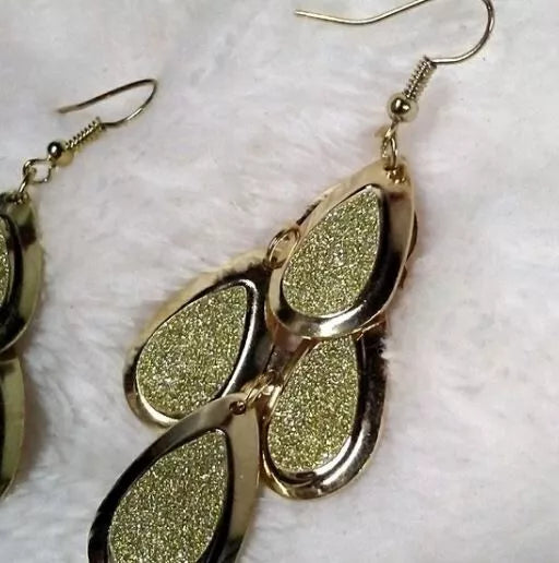 New E814 Gold Stardust Teardrop Earrings. Women's Fashion Accessories.