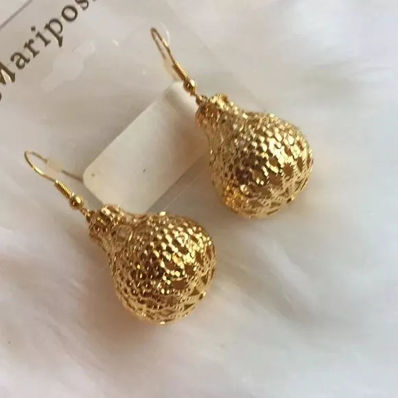 New Gold Plated Bell Style Round Dangling Shiny Earrings. Women's Fashion.