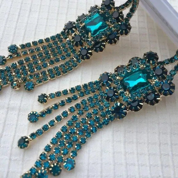 New Pretty Dangling Shiny Blue Green Earrings. Women's Fashion Accessories.