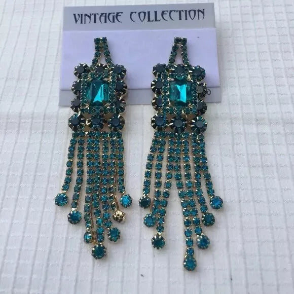 New Pretty Dangling Shiny Blue Green Earrings. Women's Fashion Accessories.