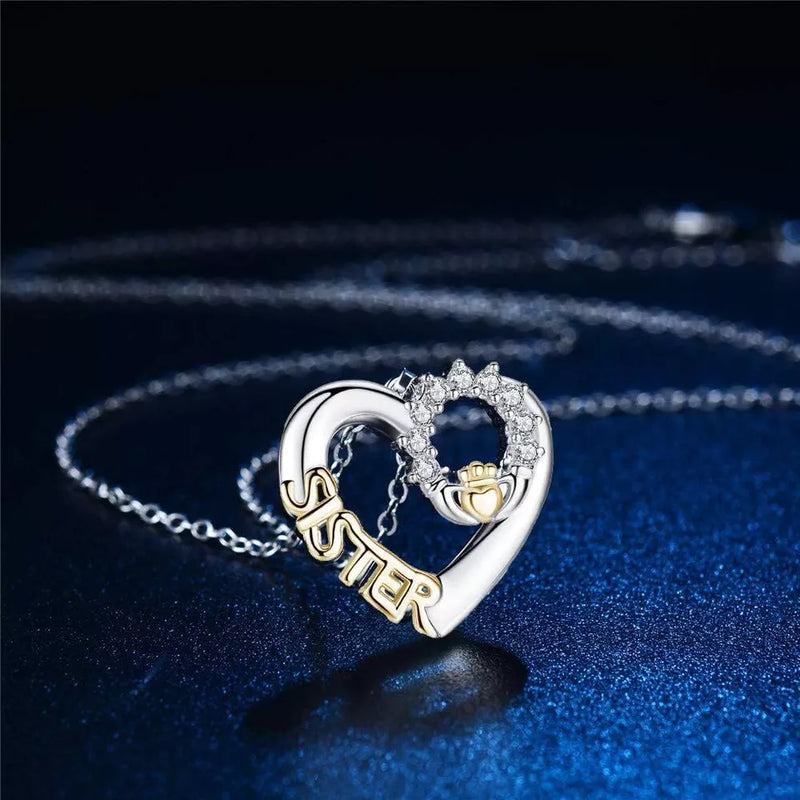 NWT Gold Heart Necklace Jewelry Graduation NEW. Women's Fashion Accessories