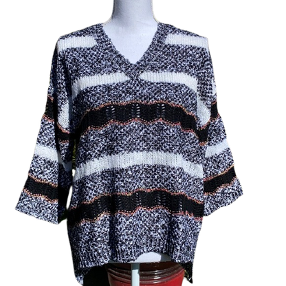 50% OFF Gray White V-neck Long Sleeve Sweater Size Large Women's Ladies Fashion Winter Fall Season
