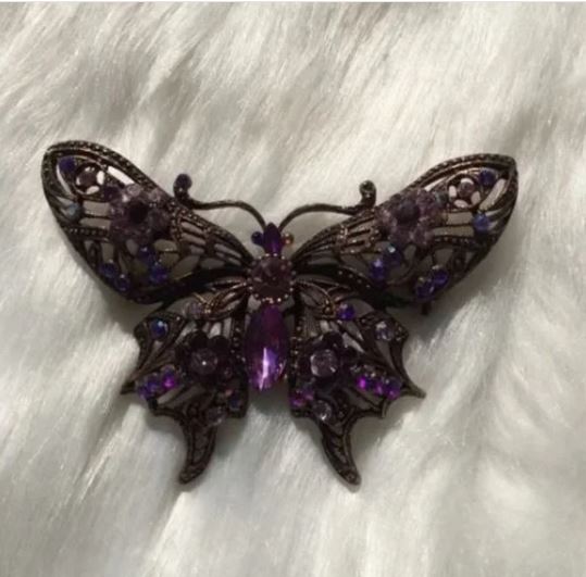 Pretty Purple Gemstone Big Butterfly 🦋 Ring Brooch Pin