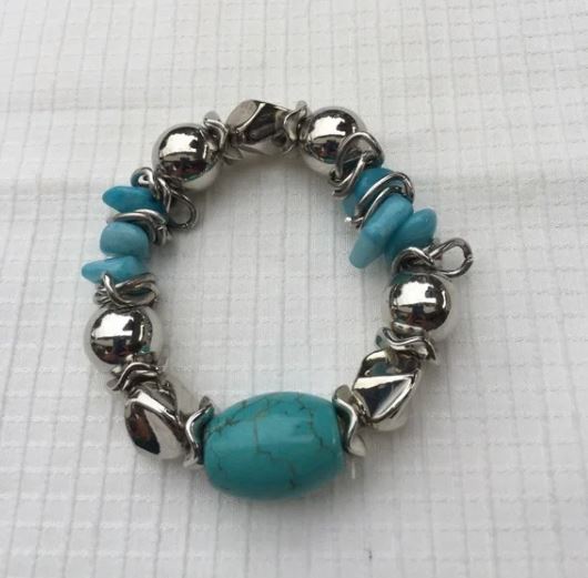 FREE with $29 purchase. Brand New Turquoise Stretch Bracelet. Women's Fashion Accessories