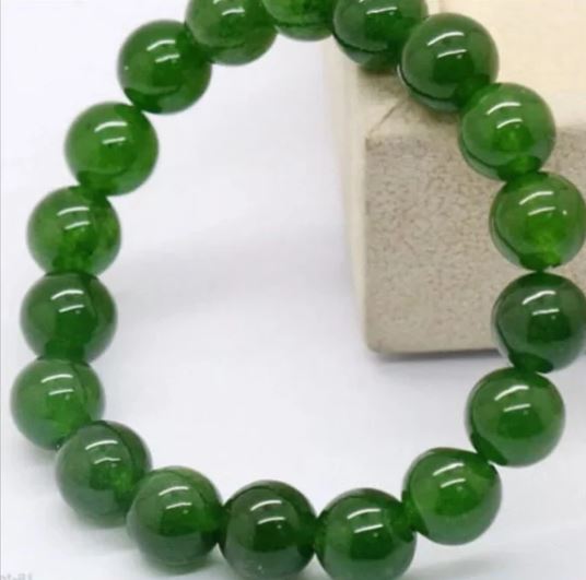 Brand New Green Lucky 🍀 Jade Stretchable Bracelet. Women's Fashion Accessories